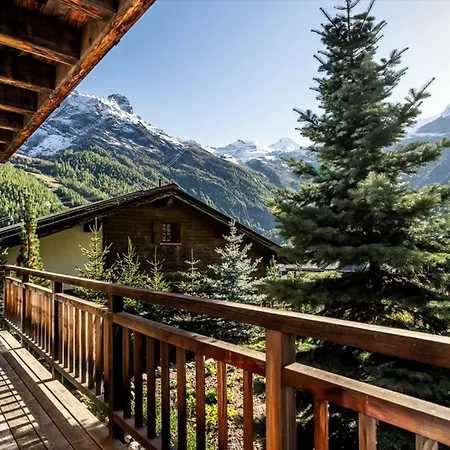 Traditionelles Fuer Erholsame Wintertage Chalet